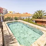 بيت شباب Casa Jurado