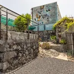 بيت شباب Casa Jurado *
