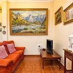 Casa Jurado بيت شباب *