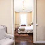 بيت شباب Casa Jurado