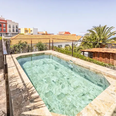 بيت شباب Casa Jurado