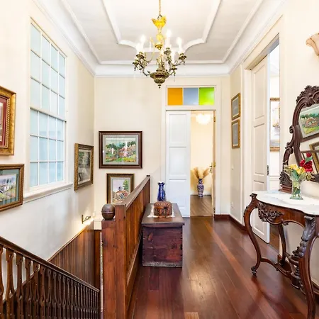 بيت شباب Casa Jurado *