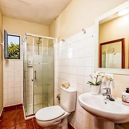 Casa Jurado Hostel El Paso