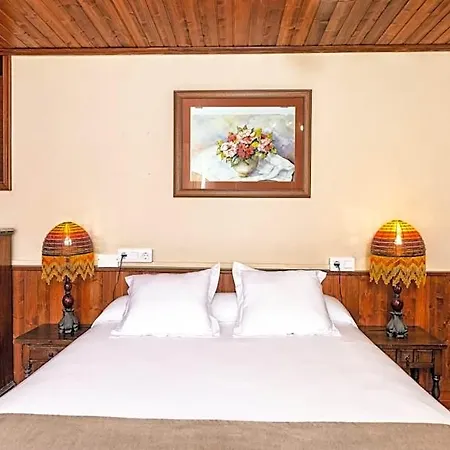 Casa Jurado Hostel *